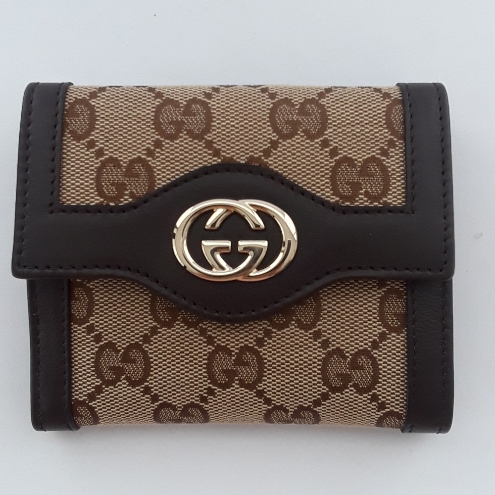 New in box 100% Authentic GUCCI wallet 322326 - Picture 2 of 8